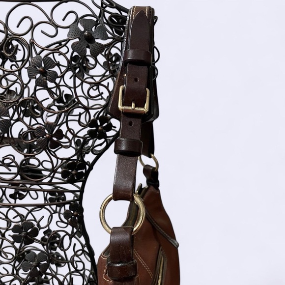 Dooney&Bourke Shoulder Bag - Picture 3 of 12